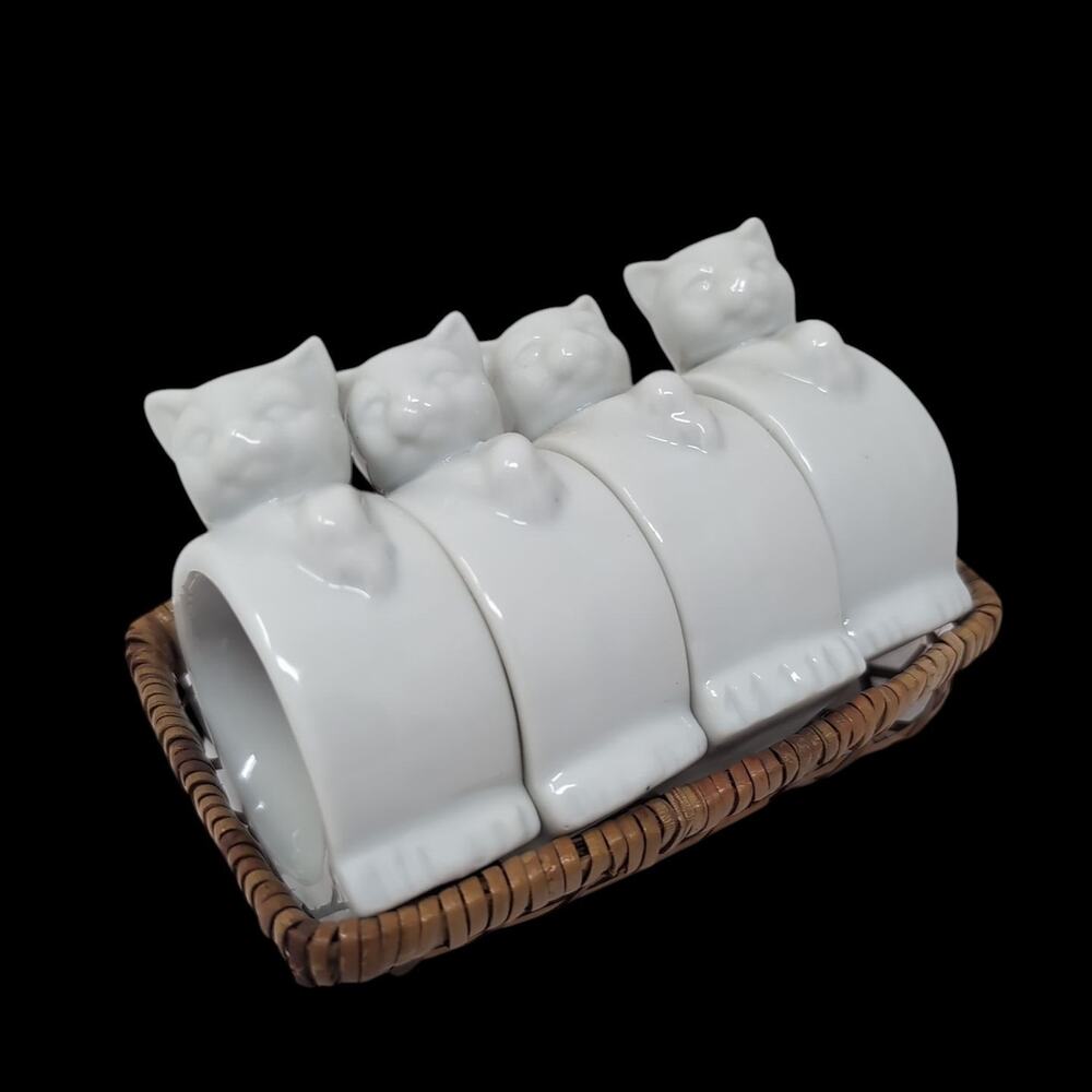 VTG Cat Napkin Rings White Set Of 4 Porcelain Ceramic With Basket Holidays